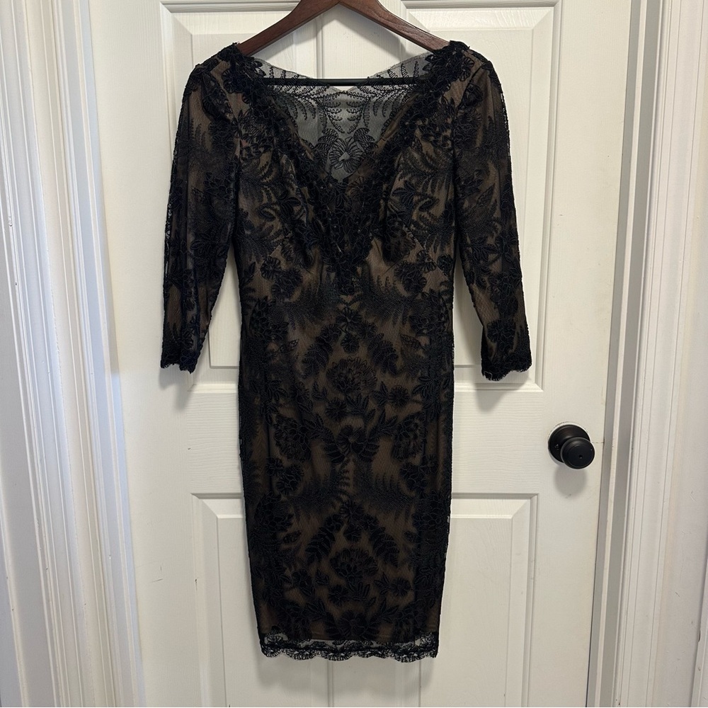 Tadashi Shoji Zuri Black Lace Illusion Sheath Dress Size 4